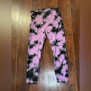 Lululemon Power Thru Size 10 HighRise Crop 23" Over Tie Dye Wisteria Purple